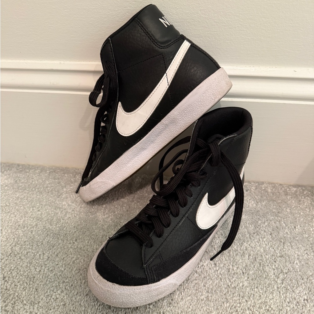 Nike Blazer Hightop Sneaker